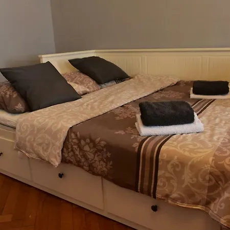 Spacious Zborovska Vltava River Oldtown * Prague